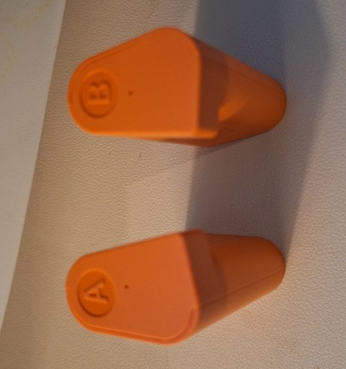 Das herausnehmbare Akku-Pack des SwitchBot Lock Pro